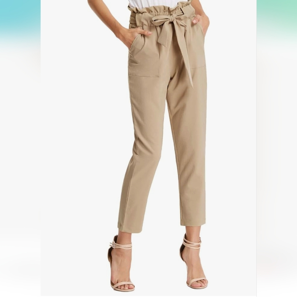 High-Waisted Cropped Trousers with Belt
